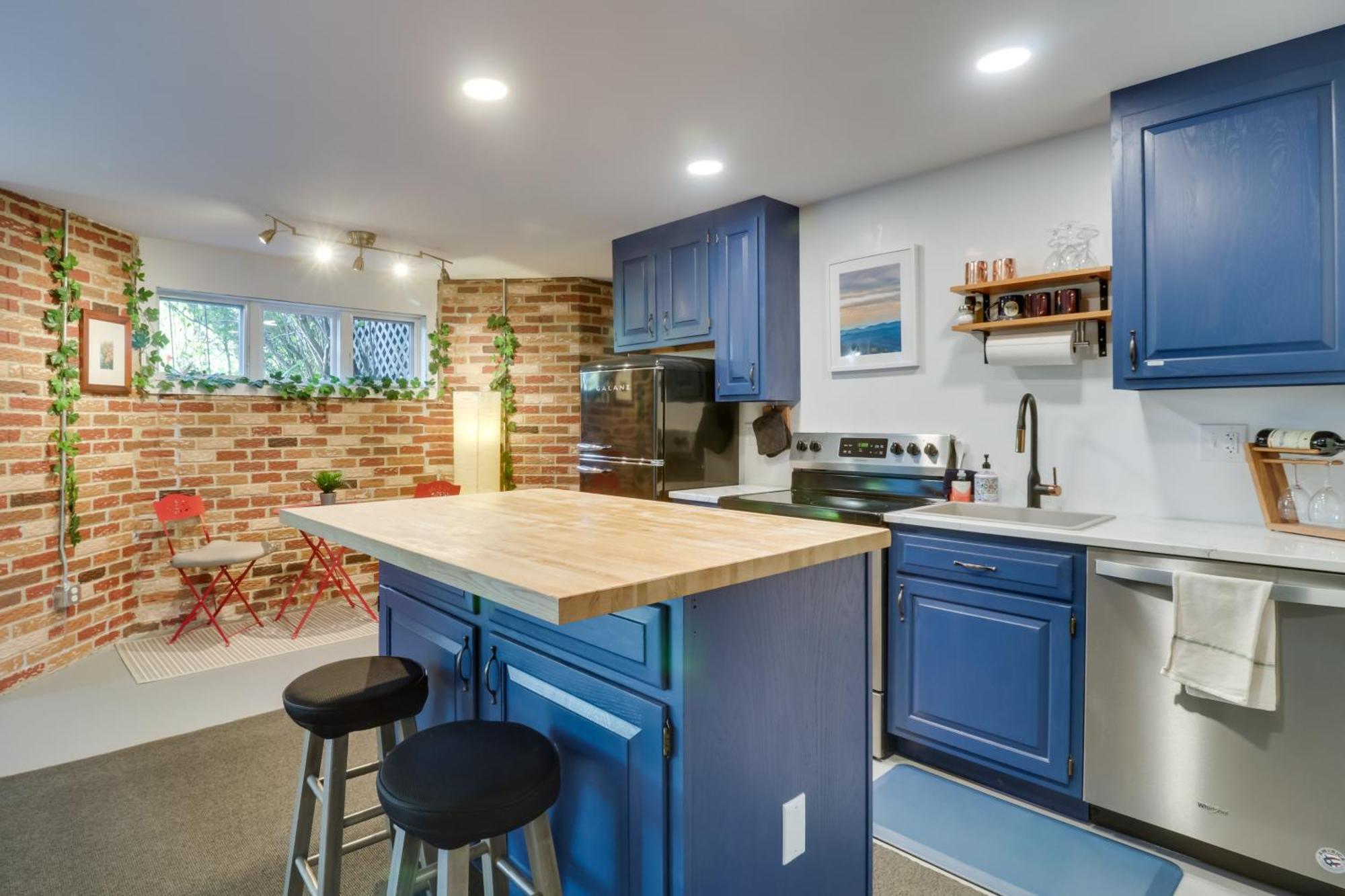 Renovated Studio On 5 Acres - Near Vineyards! Crozet Exterior photo